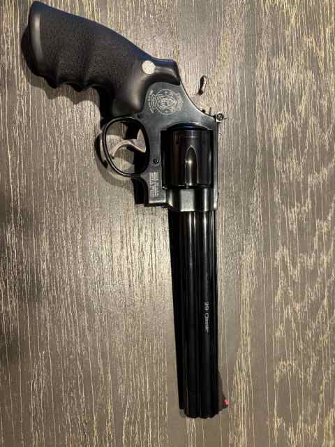 S&amp;W 29 Classic 44 Magnum 