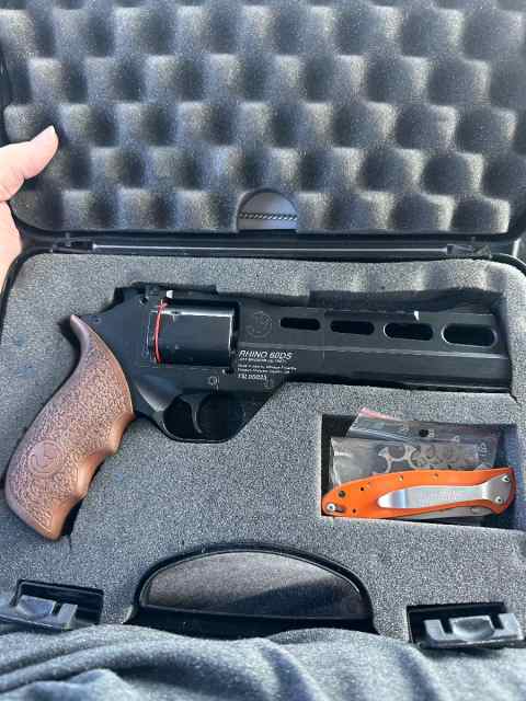 Chiappa Rhino 60DS 357 magnum