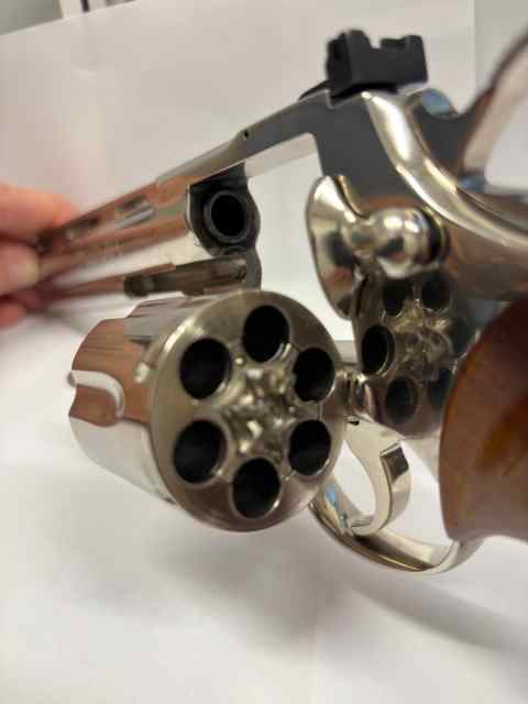 gun2.jpg