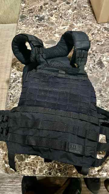 5.11 vest with level 4 plates For sale or Trade