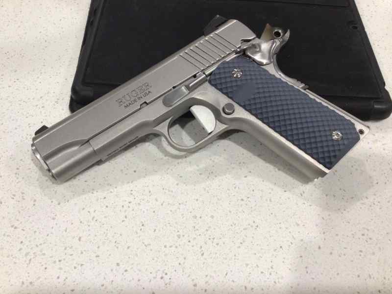 CUSTOM RUGER SR1911 COMMANDER