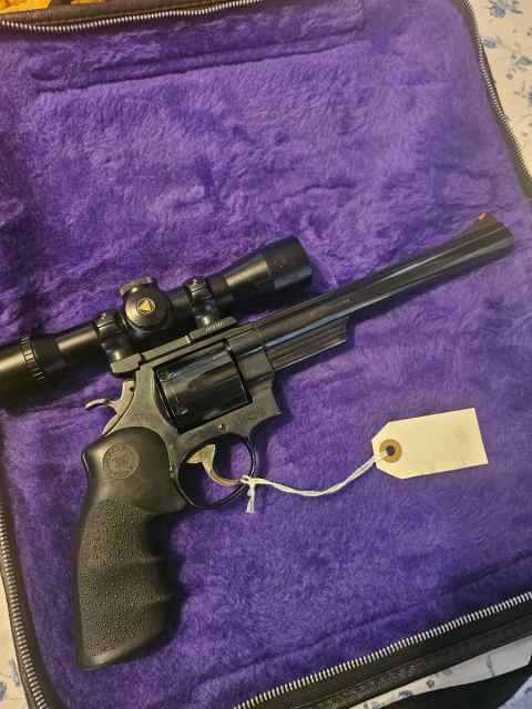 Smith and Wesson 29-3 with Scope