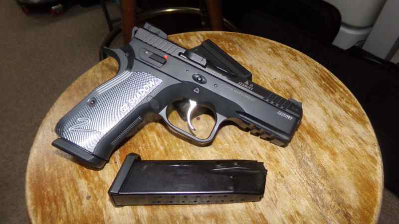  CZ Shadow 2 Compact LNIB