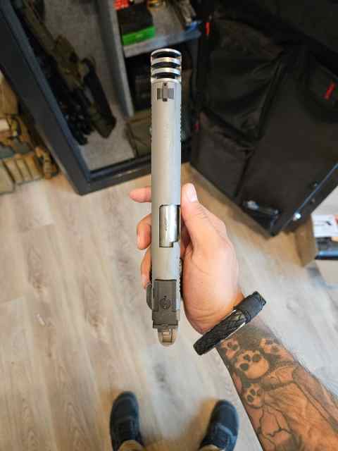 Dan Wesson Pointman $800