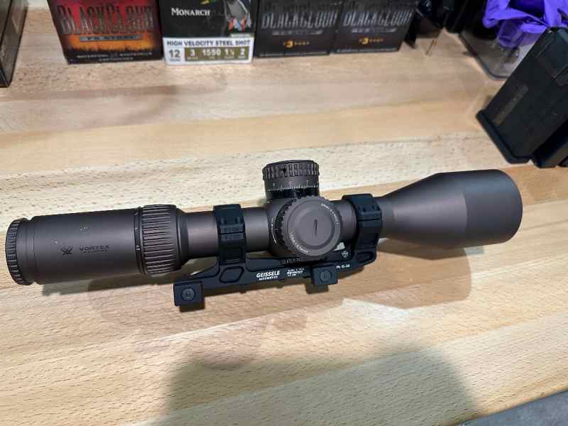 Vortex Razor HD GEN II 4-27x56 with geissele mount
