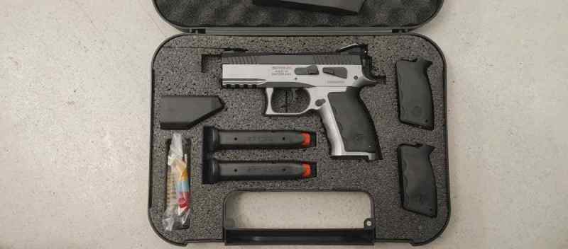 Sphinx Kriss SDP Compact ALL STEEL 9mm 