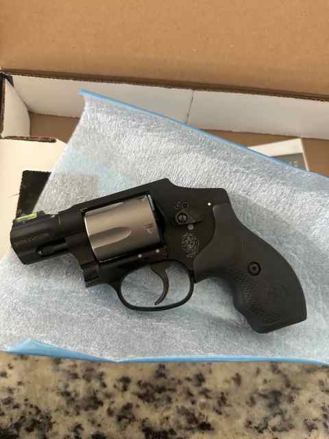 Smith &amp; Wesson 340 PD