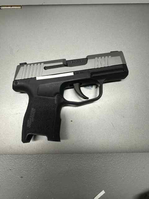 Sig Sauer P365 Dual-tone