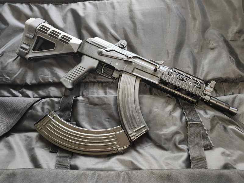Arsenal SAM7K - 7.62 Krink - quad rail handguard