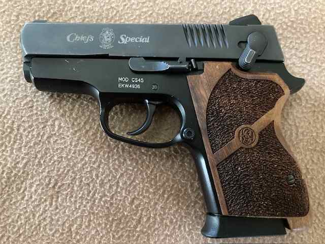 Smith and Wesson Chiefs Special .45acp