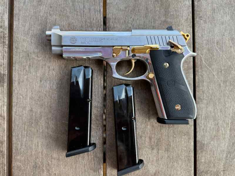 Taurus PT92 AFS (Beretta 92FS Clone) - 3 mags