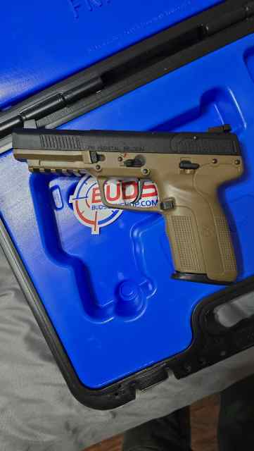 FN Five Seven 5.7 5.7x28mm *SOLD*