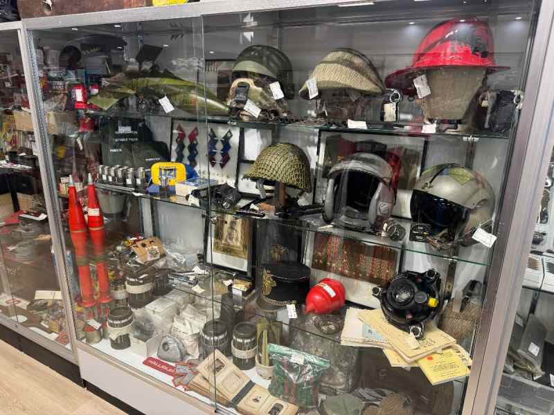 Military and Tactical gear, magazines