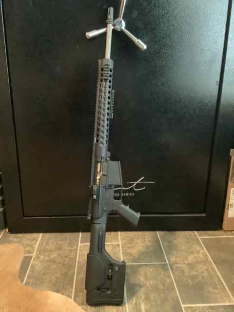 AR10 308 - SELL OR TRADE