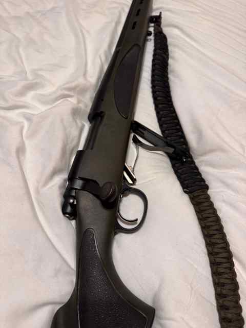 gun right side bolt.jpg