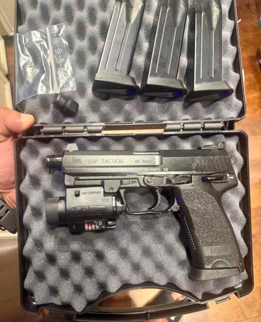 HK Heckler and Koch USP 45 Tactical