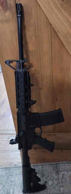 M&amp;P 15 