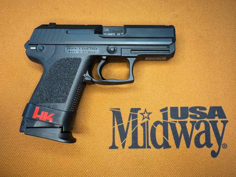 NEW IN BOX - HK USP9 Compact V1 - 9mm  2 Mags