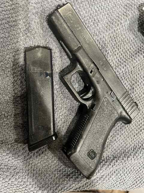 G22 40S&amp;W (used) 