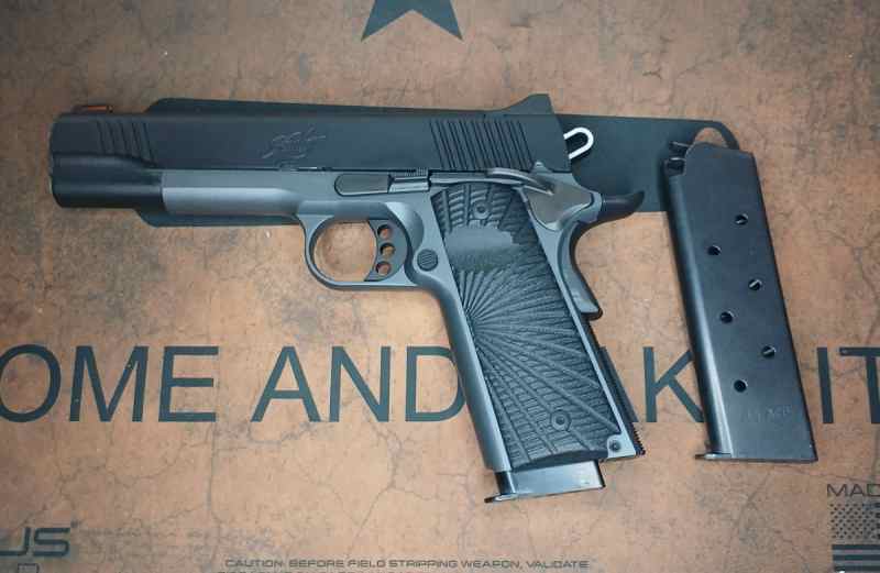 Kimber Custom 1911 - Shadow Ghost 