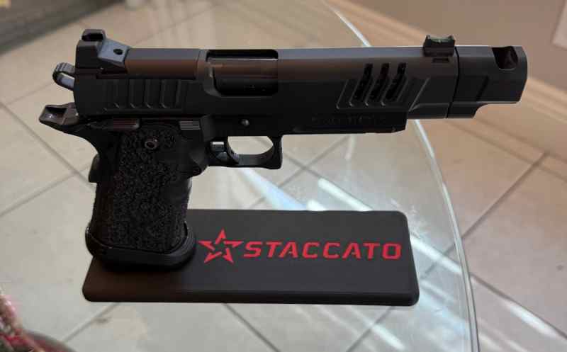 Staccato13.jpg