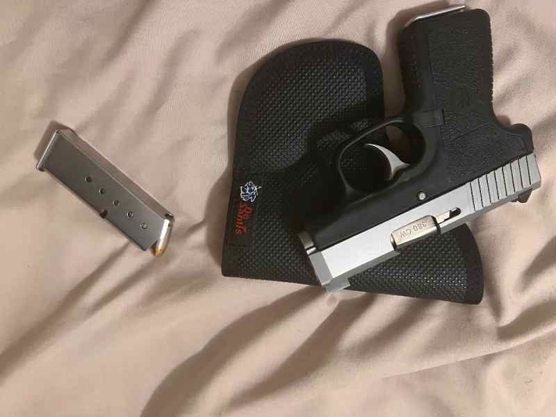 Kahr cw380