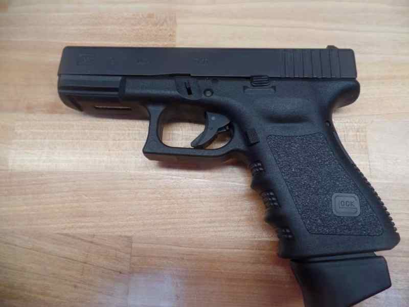 GLOCK GEN 3 MARINER