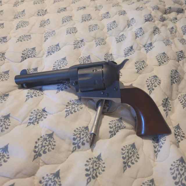 1873 cattlemen uberti 45 colt