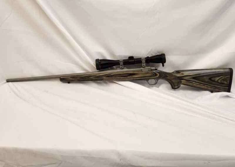 Ruger M77 Hawkeye .308win 22&quot; Grey Laminate