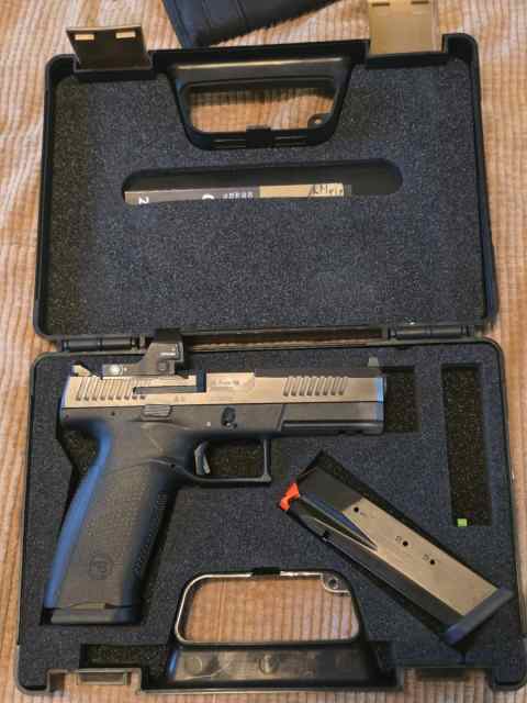 WTT: CZ P10F (.45ACP) w/ Viridian RFX35