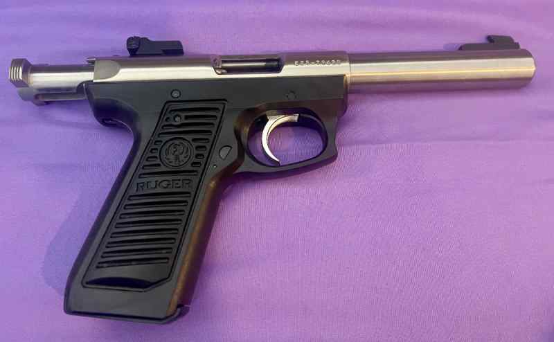 Ruger Mark lll 22/45 .22lr stainless 