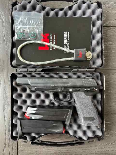 HK USP .45 Elite