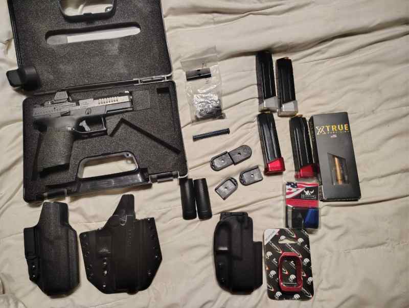 CZ P10C OR Tritium night sights factory 