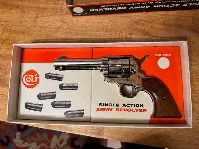 Colt Stagecoach SAA 357