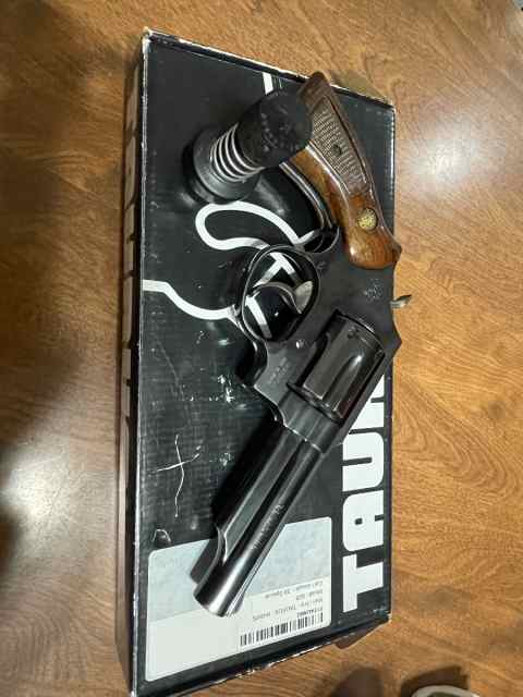 Taurus model 82s