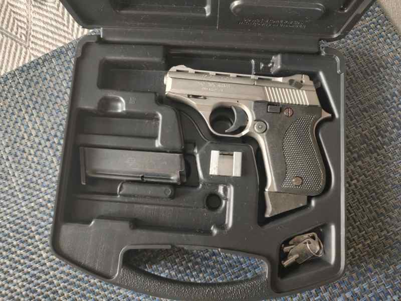 Phoenix Arms HP25A 25ACP with 300 Rds Ammo