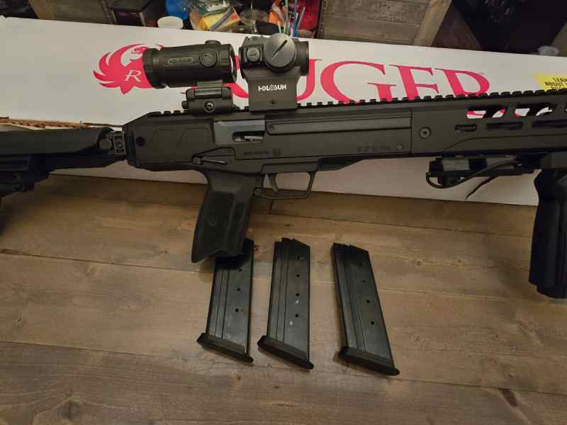 Ruger 5.7x28 Carbine, Holosun &amp; Magn, 3 Mags FSFT
