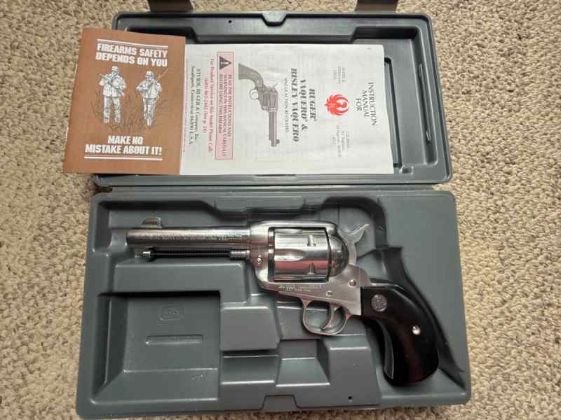 Ruger Vaquero.357 ss