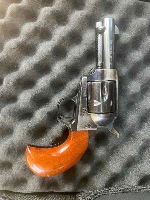 Uberti 1873 Cattleman Birds Head Revolver, 357 Mag