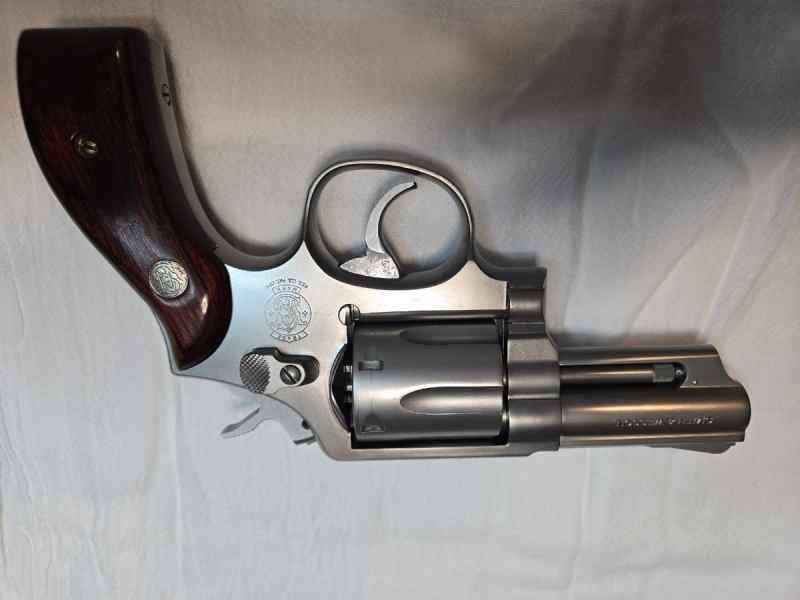 SMITH AND WESSON 65-5 LADY SMITH 