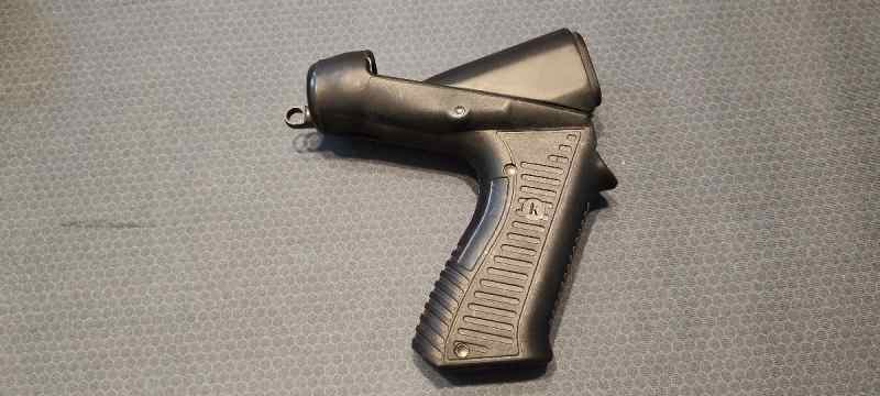 BLACKHAWK Knoxx Breachers Grip for Remington 870