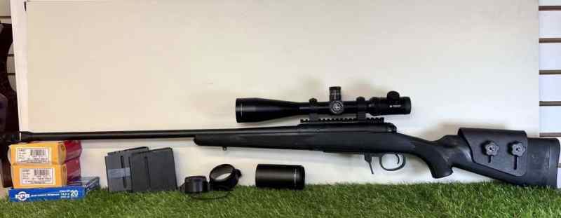 Savage 111 (.338 LAPUA) with ammo